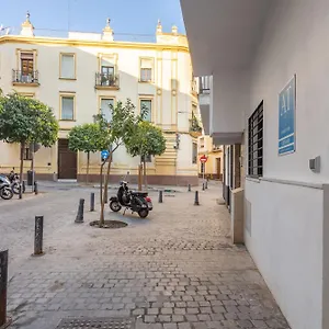 Nine O´clock Castellar By Valcambre Apartamento