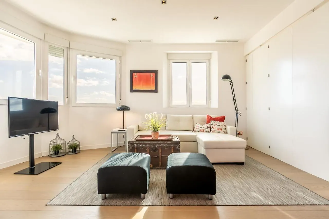 Penthouse Lovely Studio - Space Maison Apartments Sevilla